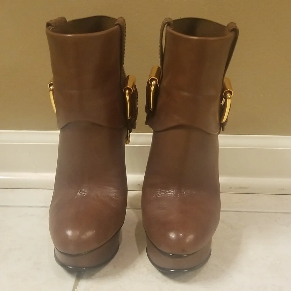 Donald J Pliner brown boots size 6.5M EUC...high heel sexy boots - Picture 2 of 16